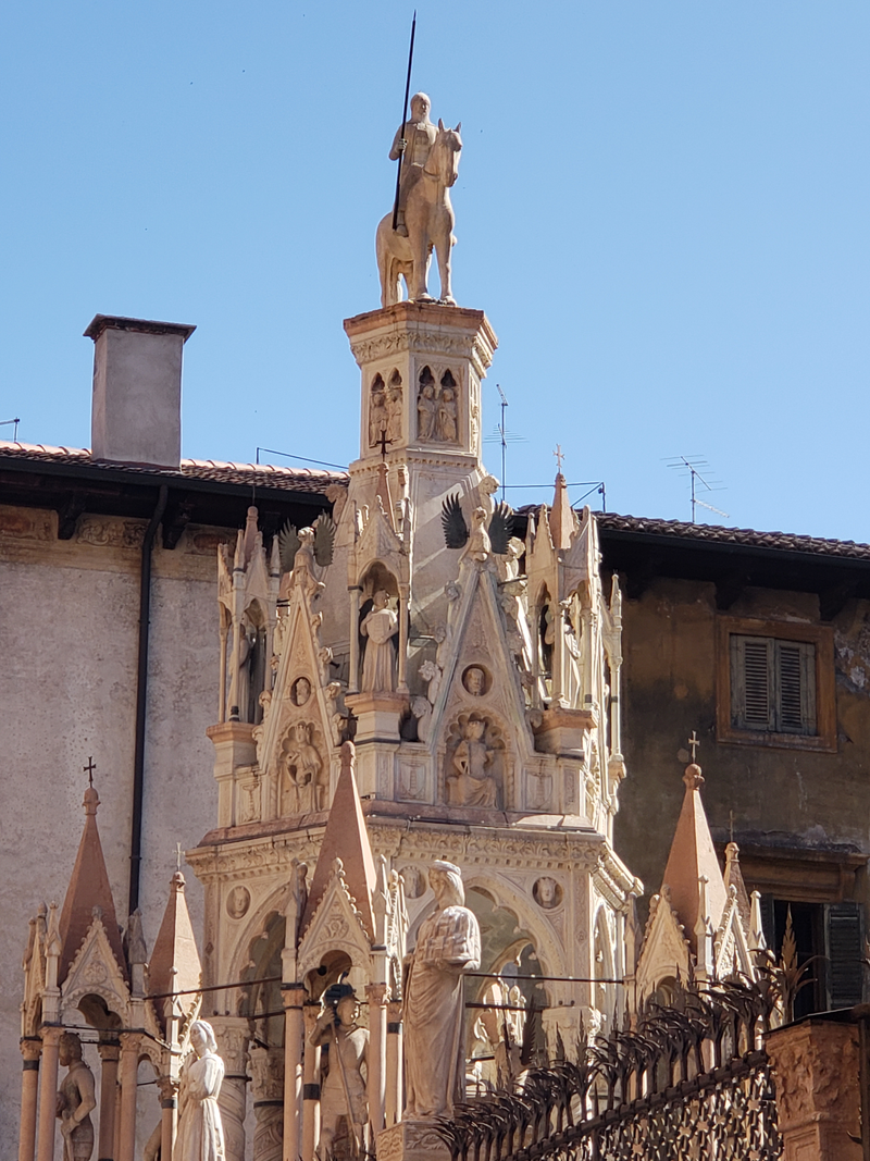 Illustration for article titled A few pics from Italy